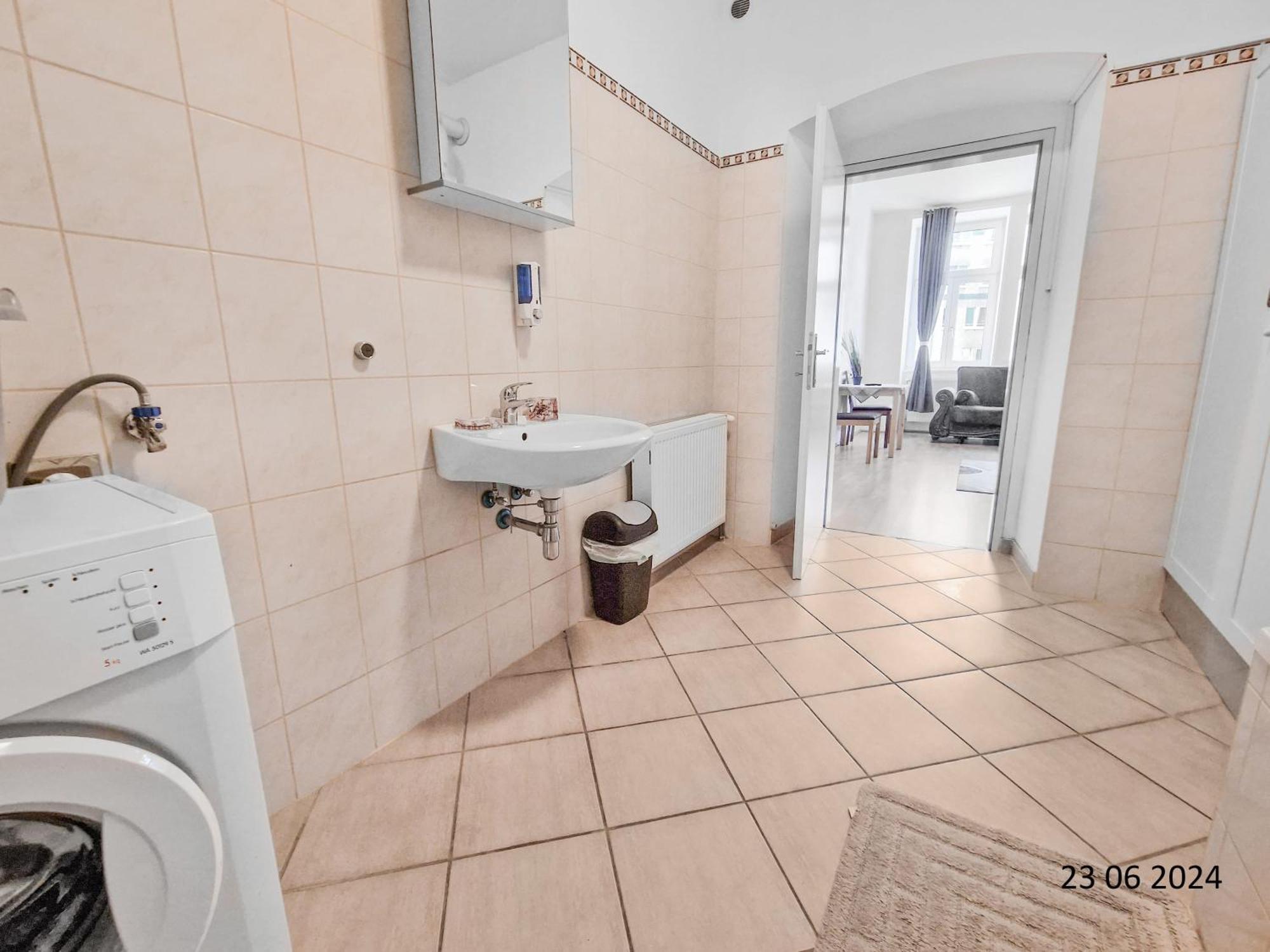 Elegant Three-bedroom Vienna